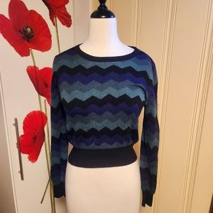 Collectif Cropped sweater